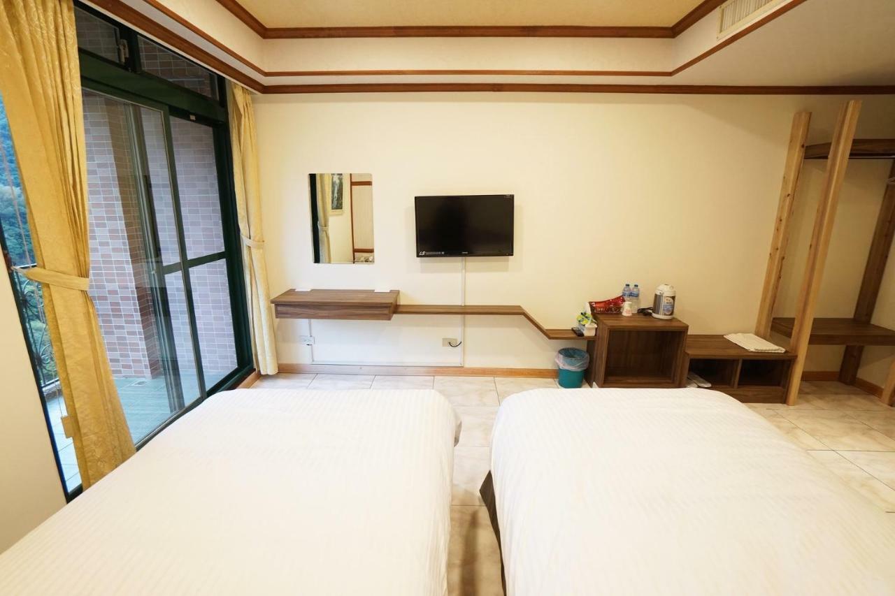 Xanadu Hostel Yisheng Екстериор снимка