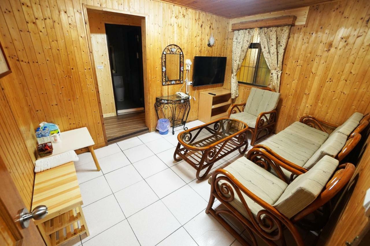 Xanadu Hostel Yisheng Екстериор снимка