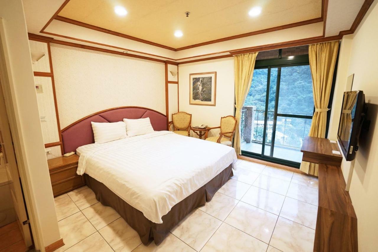 Xanadu Hostel Yisheng Екстериор снимка